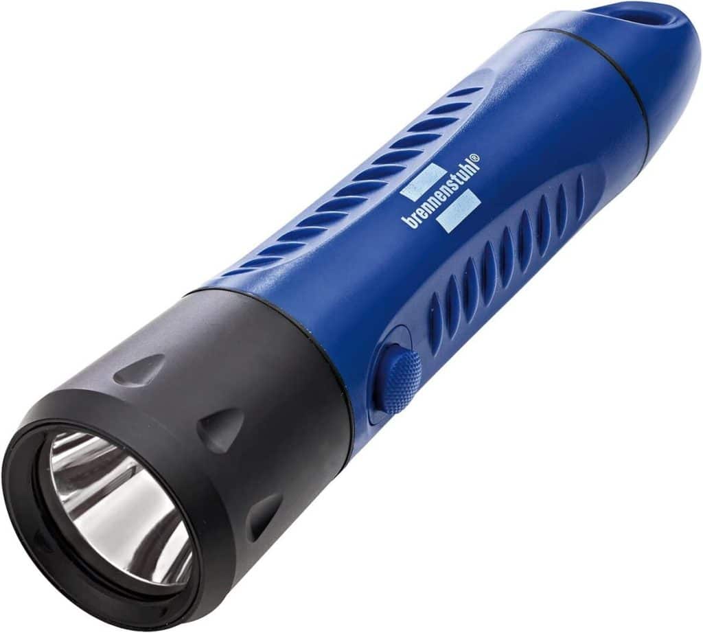 Test : lampe torche LED Brennenstuhl MISTRAL étanche et rechargeable