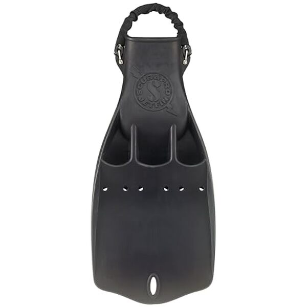 Analyse détaillée des palmes JET FIN Scubapro : un équilibre parfait entre performance, confort et durabilité pour les plongeurs exigeants.