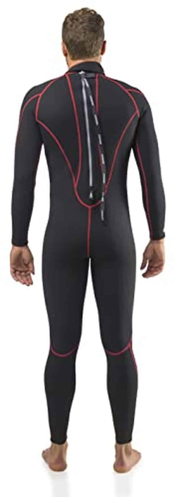 Découvrez notre test complet de la combinaison Cressi Maya 2, 5 mm en néoprène : performance, confort et durabilité pour vos activités aquatiques.