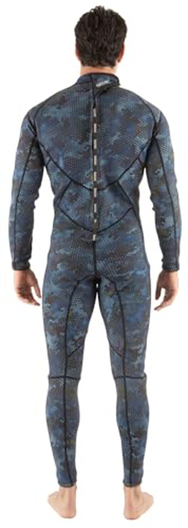 Découvrez la combinaison SEAC Blue Sea 1.5 mm pour homme en bleu camo : confort, protection thermique et design moderne pour vos sessions aquatiques.