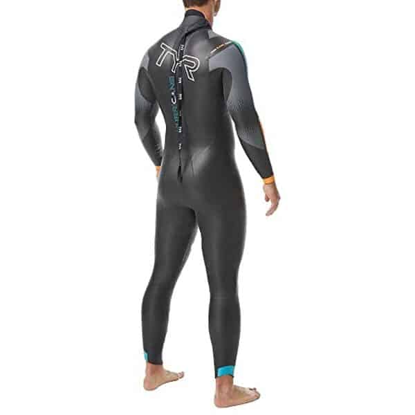 Découvrez notre avis détaillé sur la combinaison de plongée TYR Cat 2 : performances, confort et qualité pour vos immersions. 