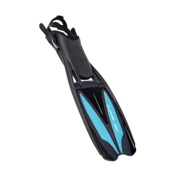 Découvrez notre test complet des palmes réglables Scubapro Jet Sport bleu M-41/43 : performances, confort et qualité pour vos sessions de plongée. 