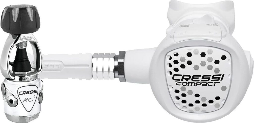 Test du détendeur hypercompensé Cressi MC9/Compact