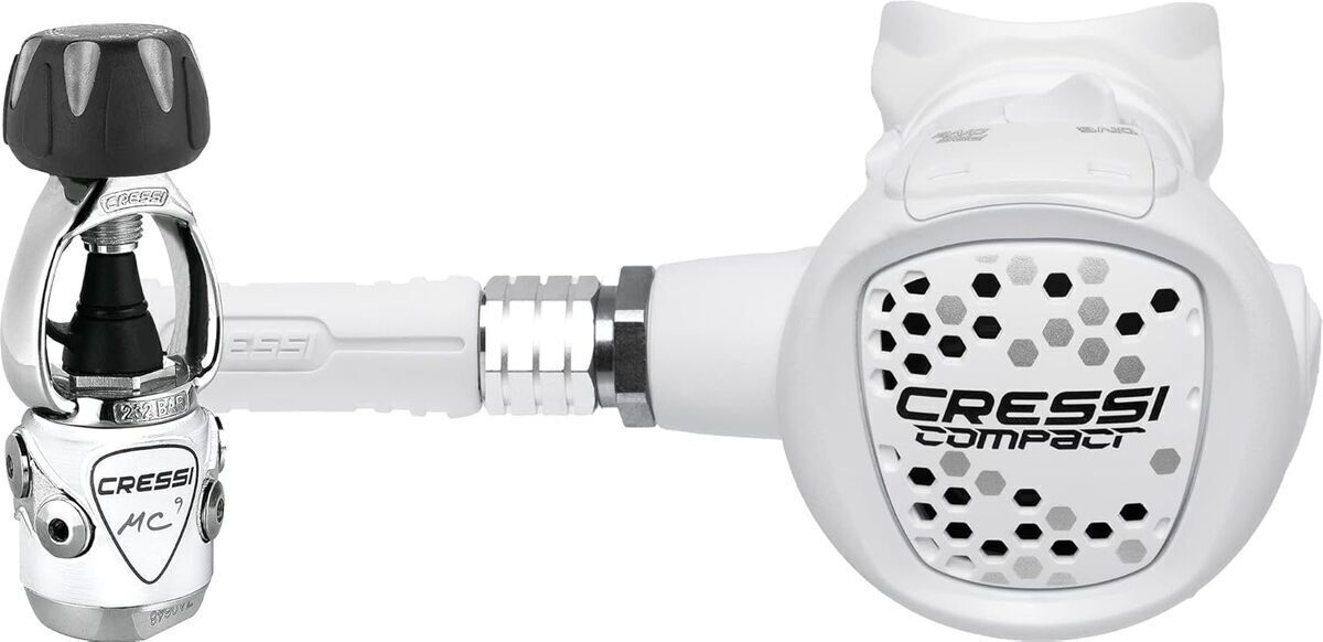 Test du détendeur hypercompensé Cressi MC9/Compact