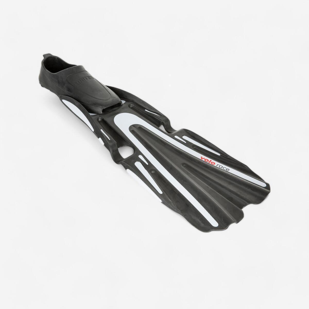 Test des palmes Decathlon Mares Volo Race noir/gris clair